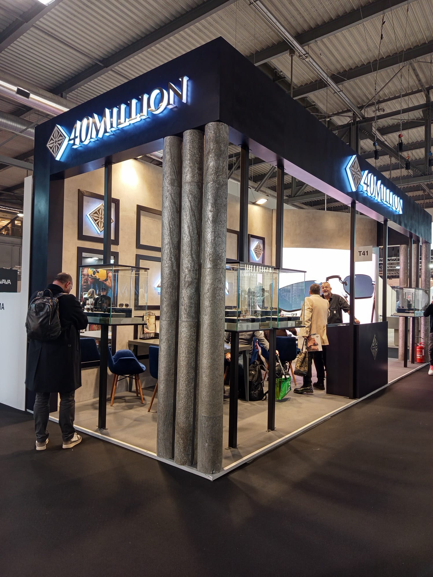 40 MİLLİON exhibition booth at Milano- Mido by A Plus Fair